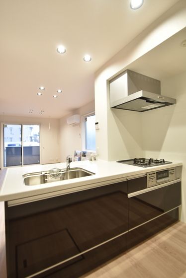 �y�L�b�`���z�@