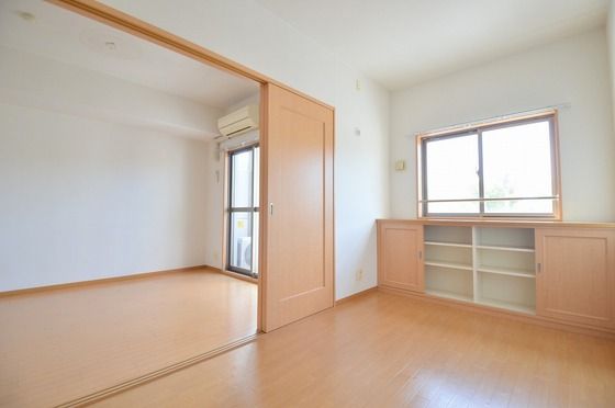 �y���̑��z�@