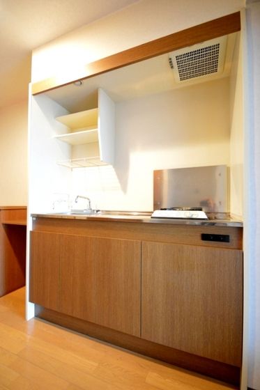 �y�L�b�`���z�@