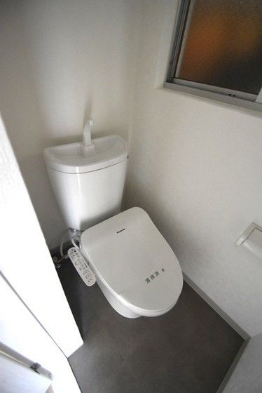 �y�g�C���z�@