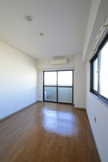 �y���̑������E�X�y�[�X�z�@