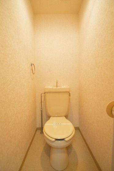 �y�g�C���z�@