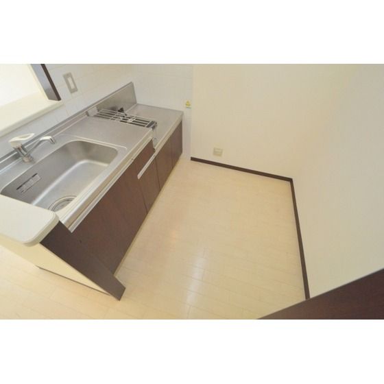 �y�L�b�`���z�@