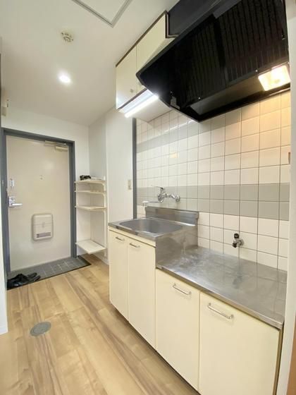 �y�L�b�`���z�@