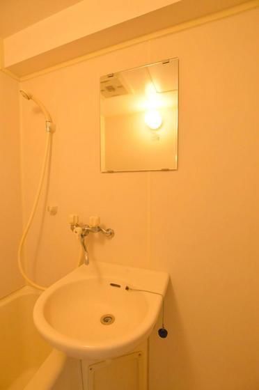 �y���ʏ��z�@