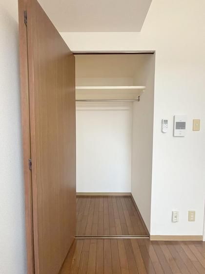 �y���[�z�@�N���[�[�b�g��