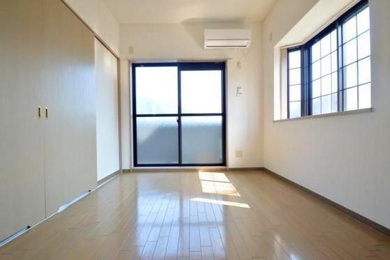 �y���̑������E�X�y�[�X�z�@