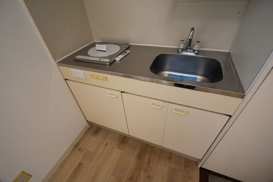 �y�L�b�`���z�@