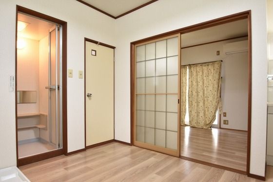 �y���̑������E�X�y�[�X�z�@