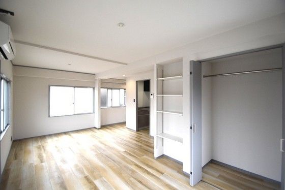 �y���̑������E�X�y�[�X�z�@