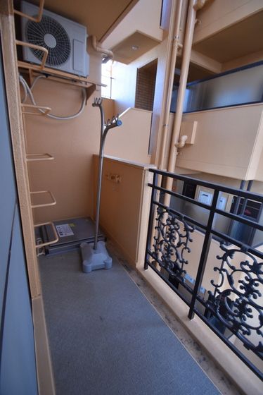 �y�o���R�j�[�z�@