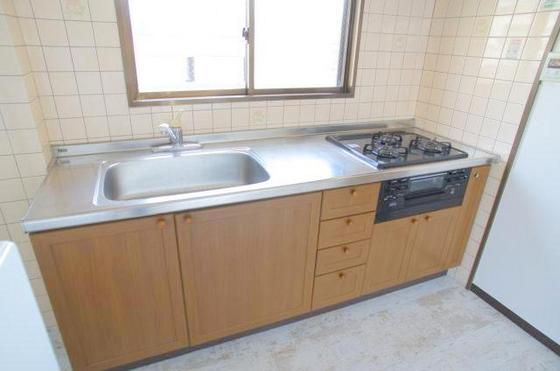 �y�L�b�`���z�@