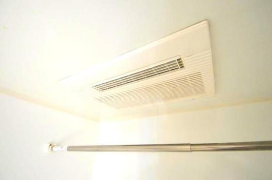 �y���̑��ݔ��z�@