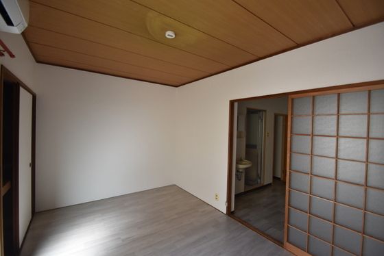 �y���̑������E�X�y�[�X�z�@