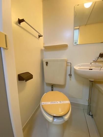 �y�g�C���z�@