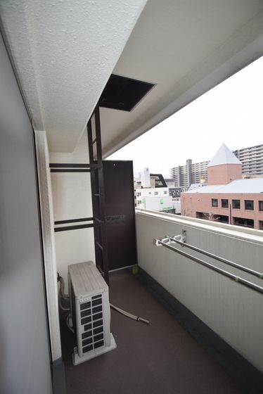 �y�o���R�j�[�z�@