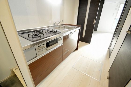 �y�L�b�`���z�@