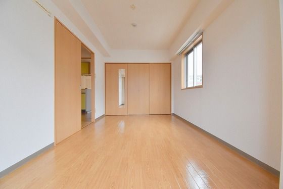 �y���̑������E�X�y�[�X�z�@