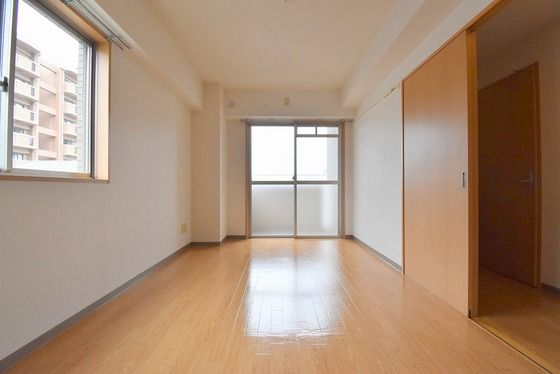 �y���̑������E�X�y�[�X�z�@