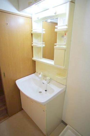 �y���ʏ��z�@