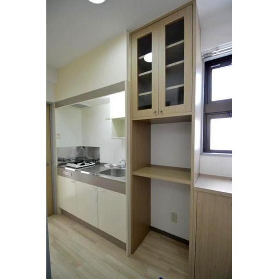 �y�L�b�`���z�@