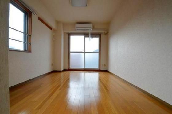 �y���̑������E�X�y�[�X�z�@