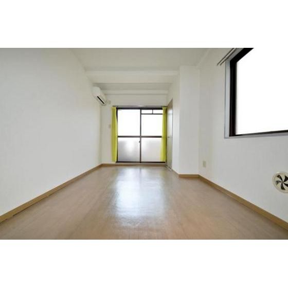 �y���̑������E�X�y�[�X�z�@