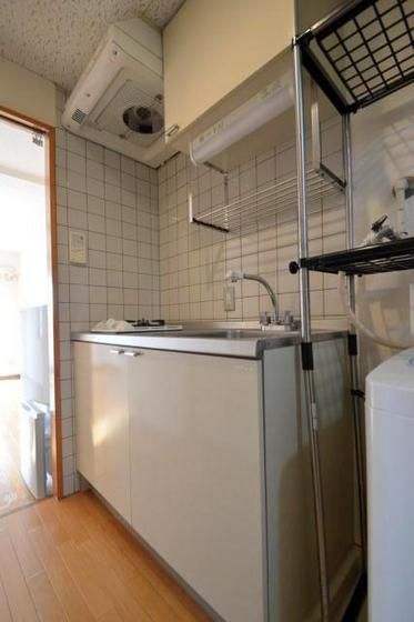 �y�L�b�`���z�@