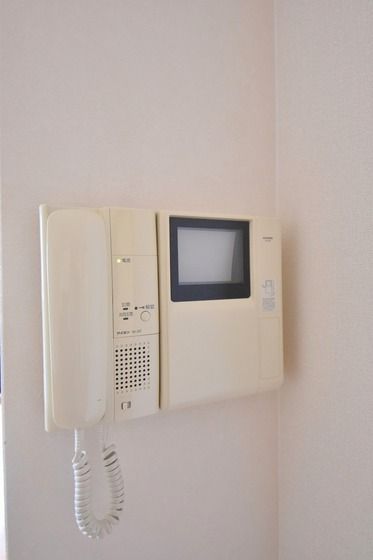 �y�Z�L�����e�B�z�@���j�^�[�t���C���^�[�z����