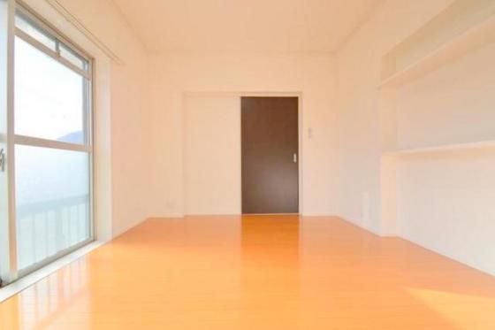 �y���̑������E�X�y�[�X�z�@