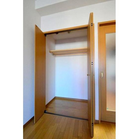 �y���[�z�@�N���[�[�b�g