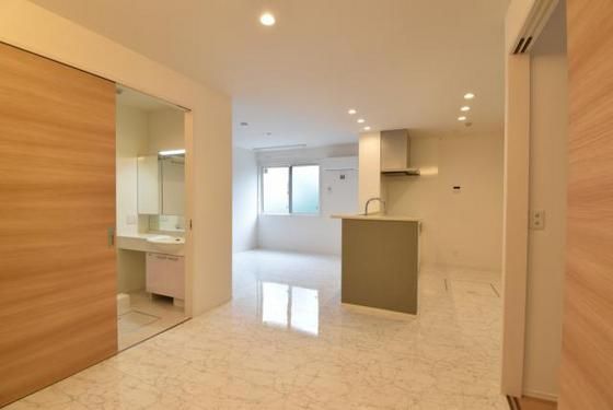 �y���̑������E�X�y�[�X�z�@