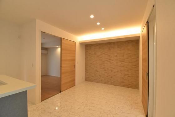 �y���̑������E�X�y�[�X�z�@