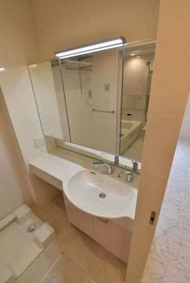 �y���ʏ��z�@