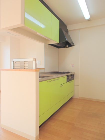 �y�L�b�`���z�@