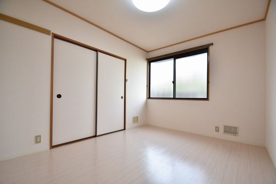 �y���̑������E�X�y�[�X�z�@