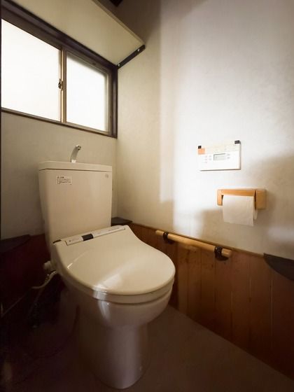 �y�g�C���z�@