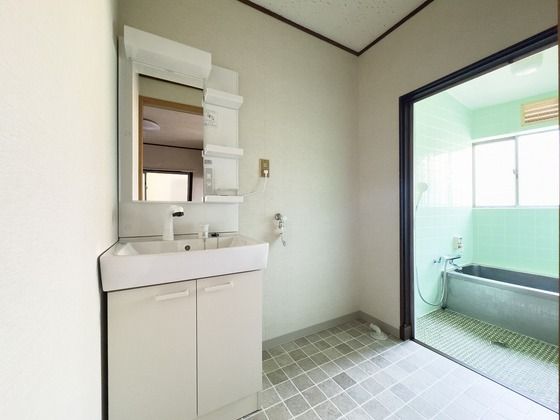 �y���ʏ��z�@