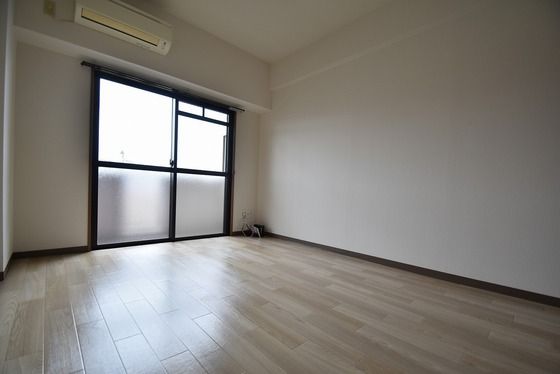 �y���̑������E�X�y�[�X�z�@