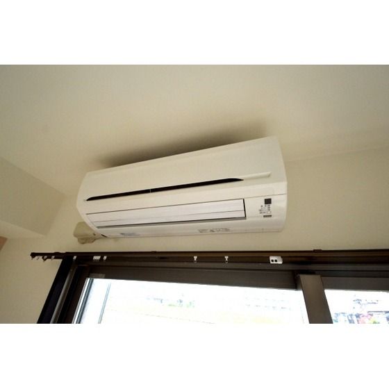 �y���̑��ݔ��z�@�G�A�R��