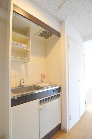 �y�L�b�`���z�@