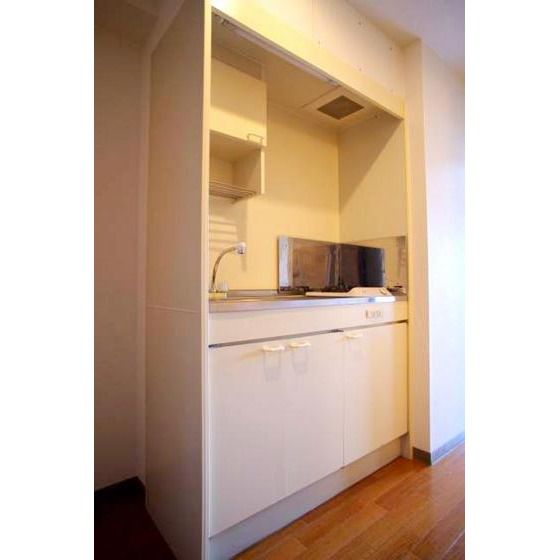 �y�L�b�`���z�@