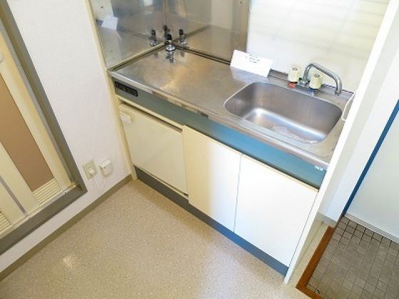 �y�L�b�`���z�@