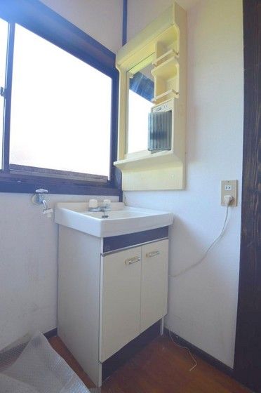 �y���ʏ��z�@