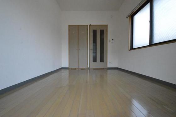 �y�����E���r���O�z�@���t���̂������Ŗ��邳���m�ۂł��܂�!(^^)!