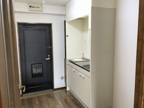 �y���ցz�@���ւɂ̓V���[�Y�{�b�N�X����B