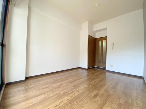 �y���̑������E�X�y�[�X�z�@