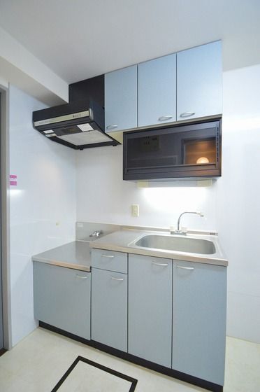 �y�L�b�`���z�@