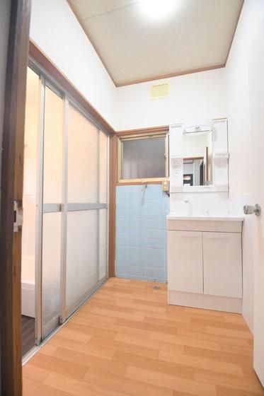 �y���ʏ��z�@