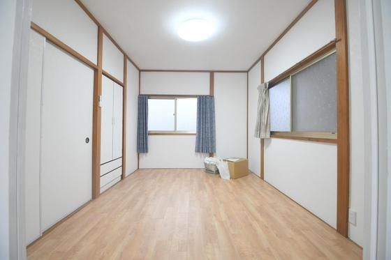 �y���̑������E�X�y�[�X�z�@